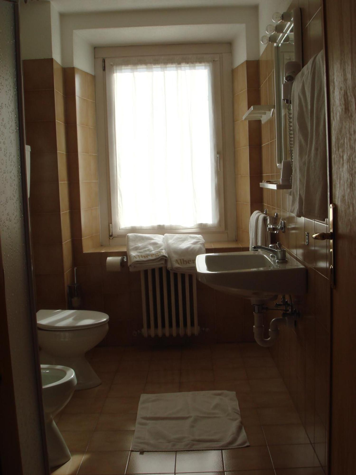 Hotel Capitani Bormio Buitenkant foto