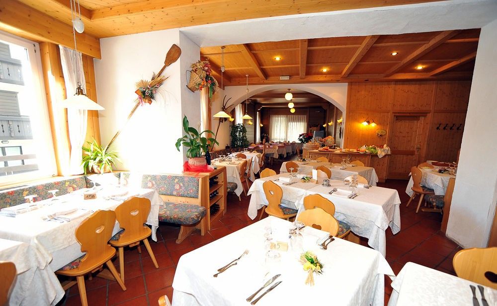 Hotel Capitani Bormio Buitenkant foto